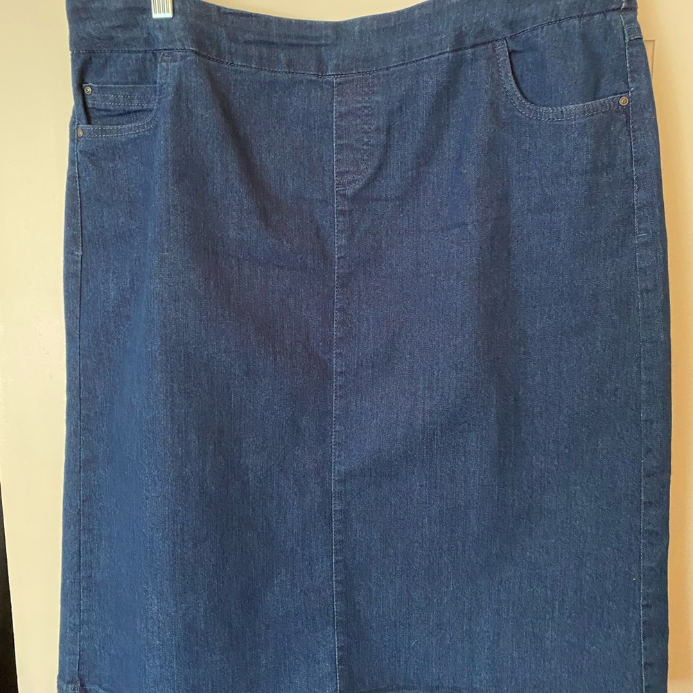 Blue denim skirt